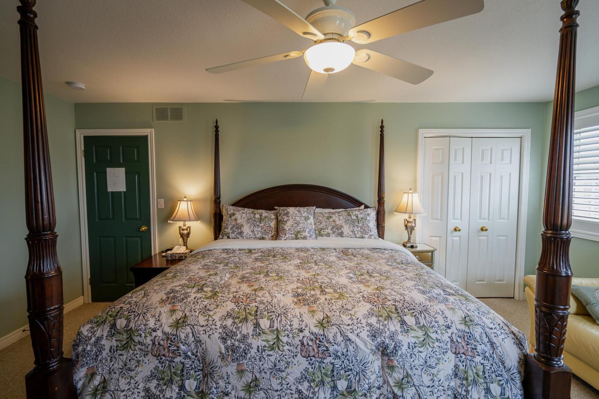 Old Town Country Landing Bed & Breakfast Niagara-on-the-Lake Exterior foto