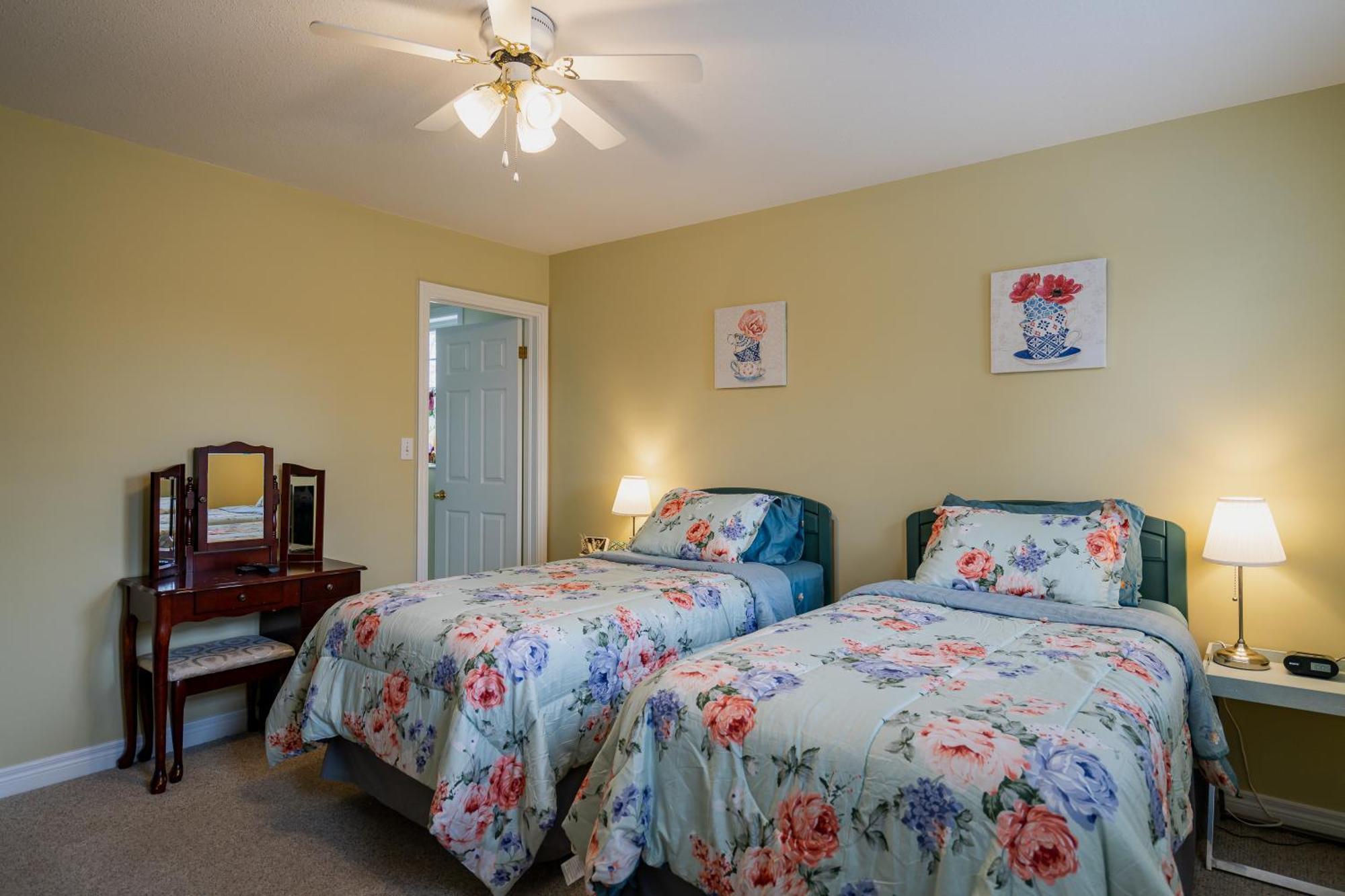 Old Town Country Landing Bed & Breakfast Niagara-on-the-Lake Exterior foto