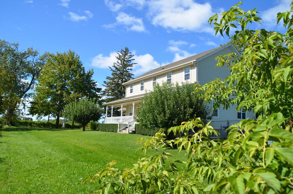 Old Town Country Landing Bed & Breakfast Niagara-on-the-Lake Exterior foto