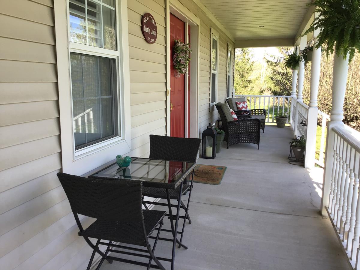 Old Town Country Landing Bed & Breakfast Niagara-on-the-Lake Exterior foto